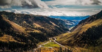 独库公路库车段恢复通车 预计6月初全线恢复通车