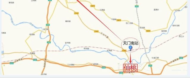 湖北某县级市费尽心思争高铁，结果却把高铁站建在了别市家门口