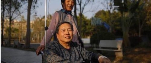 老人渴望变性70余年，得知背后心酸家人都表示支持