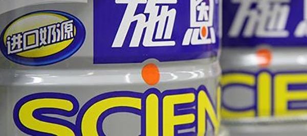 “结石宝宝”爸爸：没感谢的人 除了悲愤很平静