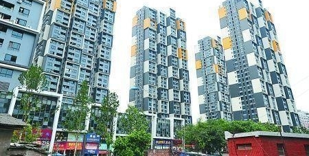 重庆十大“逆天”建筑 大写的服！