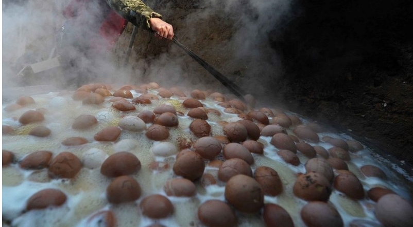 这个地方尿煮鸡蛋成街头名小吃，你要遇到敢尝一口吗？