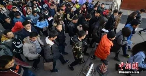 24省份公务员“联考” 娄底3670人竞考全市228个职位