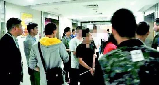 武汉200多锛偘琢祜紓被抓? 诈骗团伙虚构期货交易诈骗