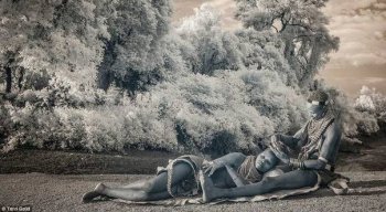 揭秘地球角落的土著部落 仍钻木取火