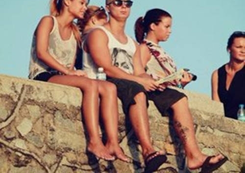 揭秘“租妻”业务：一个小时70元，还有发票