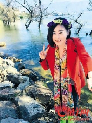 丽江被打毁容女孩：医生说疤痕花100万都恢复不了