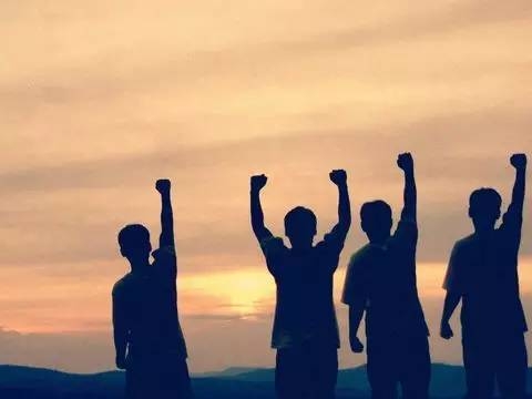 清华毕业也买不起学区房，读书还能改变命运吗？