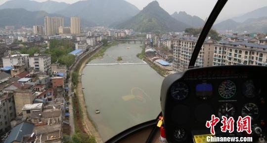 浙江庆元乡村文化旅游季启幕 “新娘”赛跑引围观