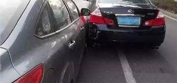 开车时你是否遇到过“让速不让道”，原来这里面大有学问！