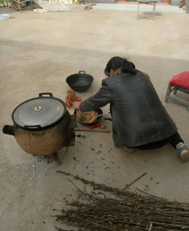 让农村人心疼的8张图