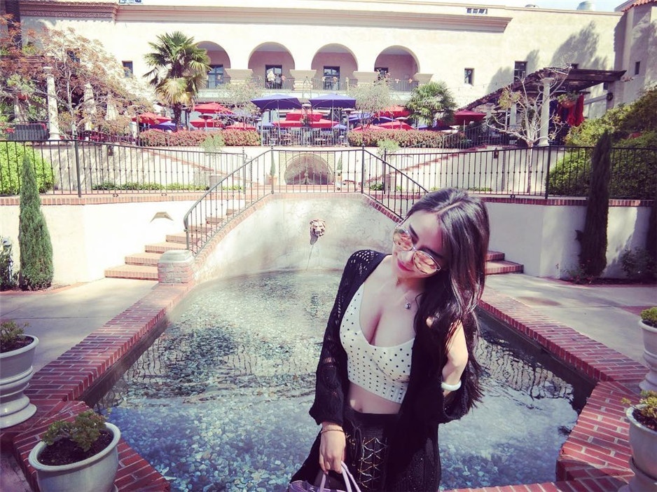 口述两男一女3p经历 我的身体一点点被点燃