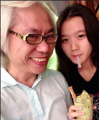 爷孙恋一起洗澡 互搓胴体上演肉搏大战