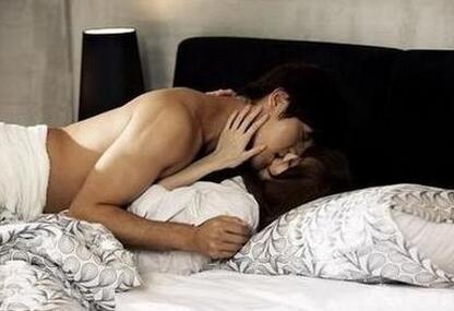 我被小叔夜夜承欢膝下 我越挣扎小叔子越疯狂