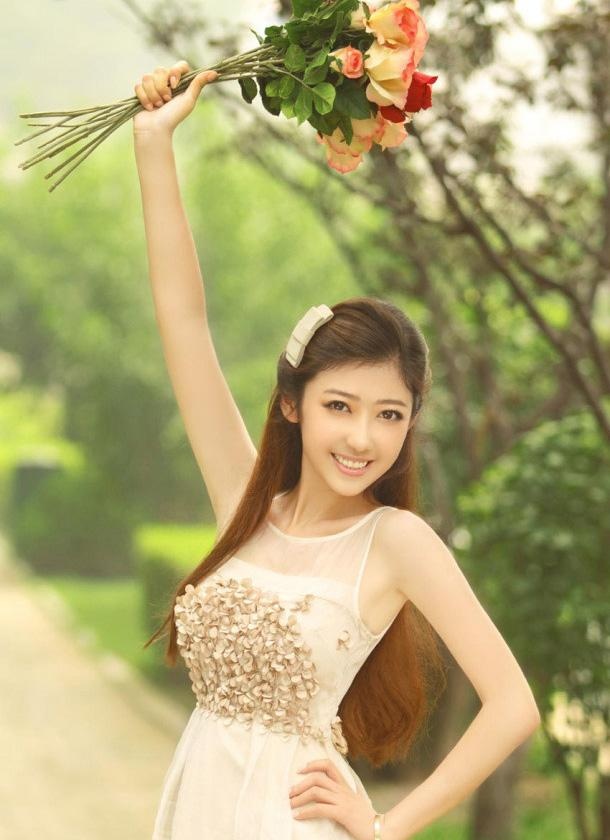 风流在乡村 啪得她淫叫声不断