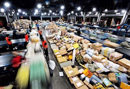 大四女生开公司替人跑腿 一个月可挣千八百元