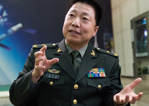 杨利伟太空遇诡异敲击声 飞天其实一点也不好玩