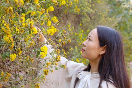 80后美女舍弃城里豪宅 回农村种地